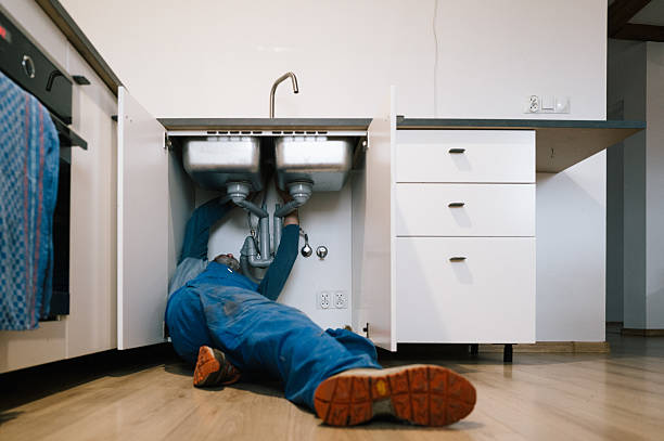 Professional Drain Cleaning technician working in Isle Of Wight, VA